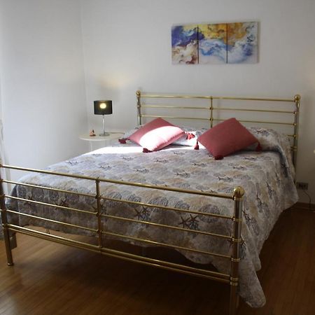 Al Portoro Apartment ลาสเปเซีย ภายนอก รูปภาพ